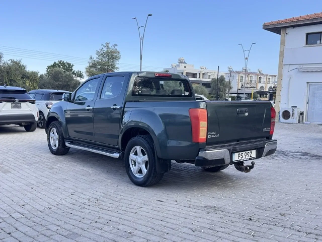 2012 Isuzu D-Max - Önizleme 3