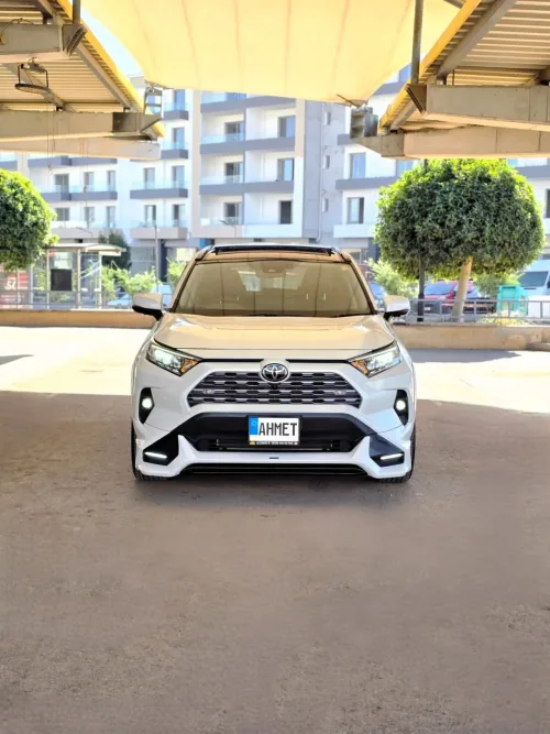 2025 Model Otomatik Toyota RAV4
