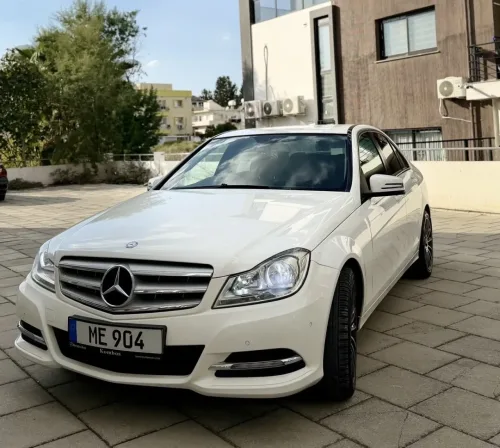 2013 Model Otomatik Mercedes-Benz C Serisi