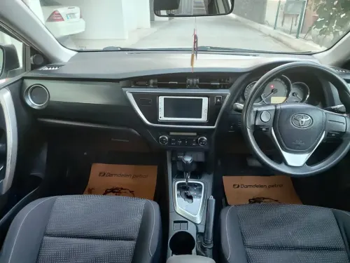 2013 Toyota Auris - Önizleme 3
