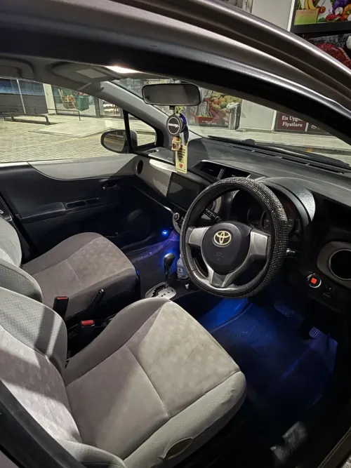 2012 Toyota Vitz - Önizleme 5