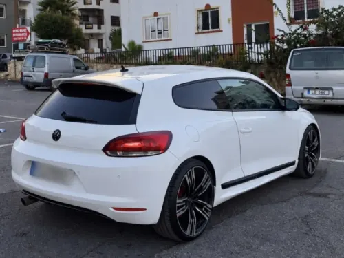2010 Volkswagen Scirocco - Önizleme 4
