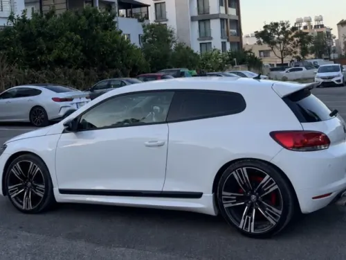 2010 Volkswagen Scirocco - Önizleme 7