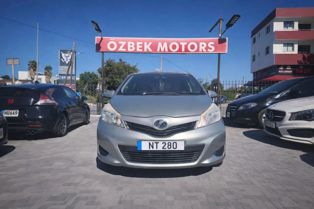 2011 Model Otomatik Toyota Vitz