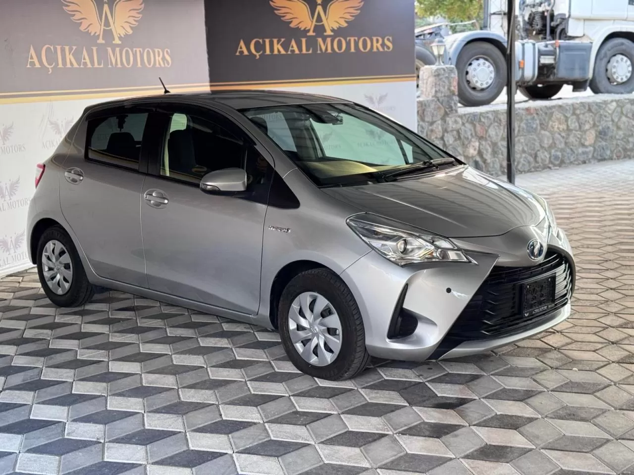 2020 Model Otomatik Toyota Vitz