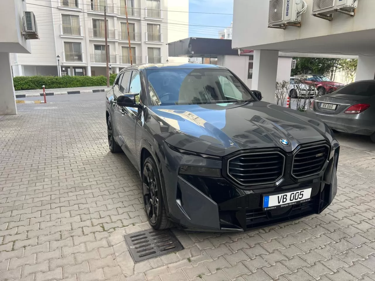 2024 Model Otomatik BMW XM