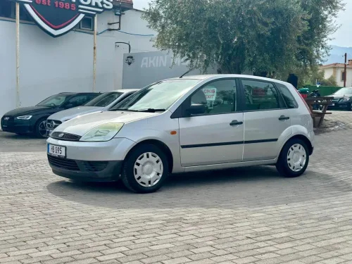2005 Model Otomatik Ford Fiesta