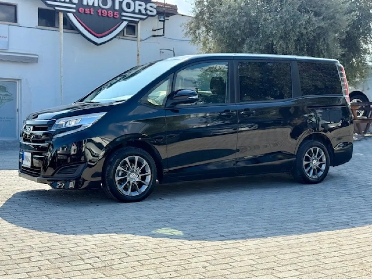 2019 Model Otomatik Toyota Noah