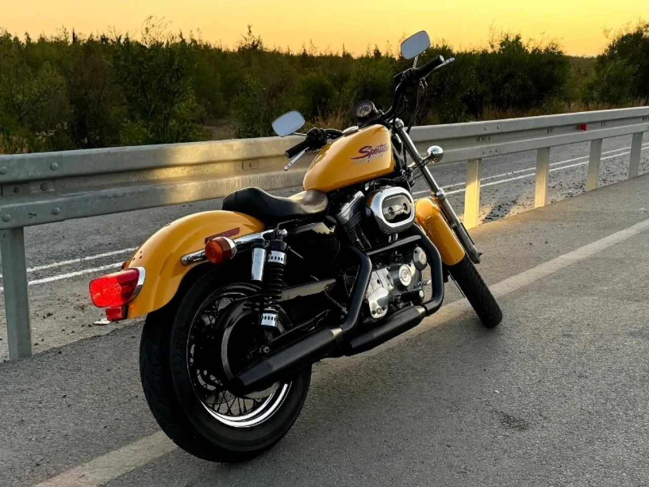 2000 Model Düz Harley Davidson Sportster XL883