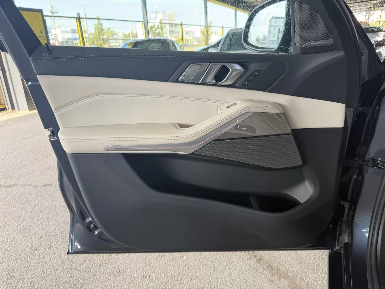 2023 Model Otomatik BMW X7 15. Görseli