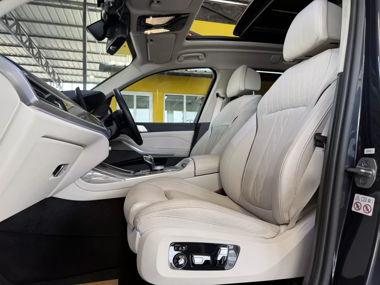 2023 Model Otomatik BMW X7 17. Görseli