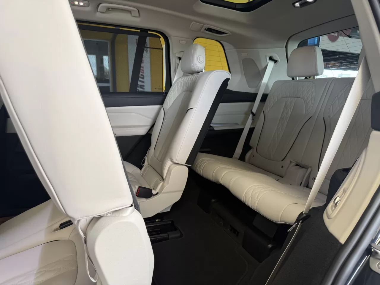 2023 Model Otomatik BMW X7 20. Görseli