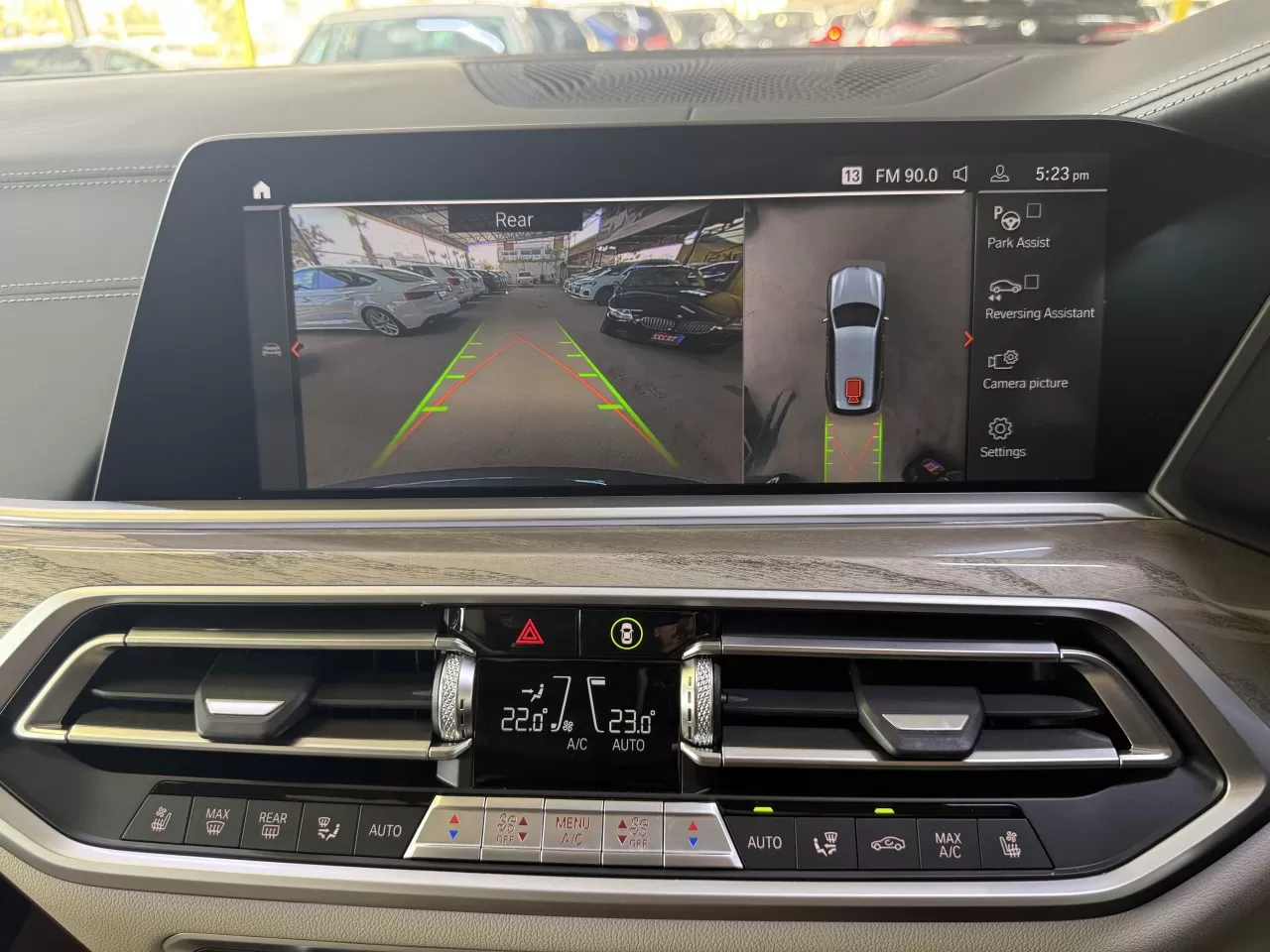 2023 Model Otomatik BMW X7 32. Görseli