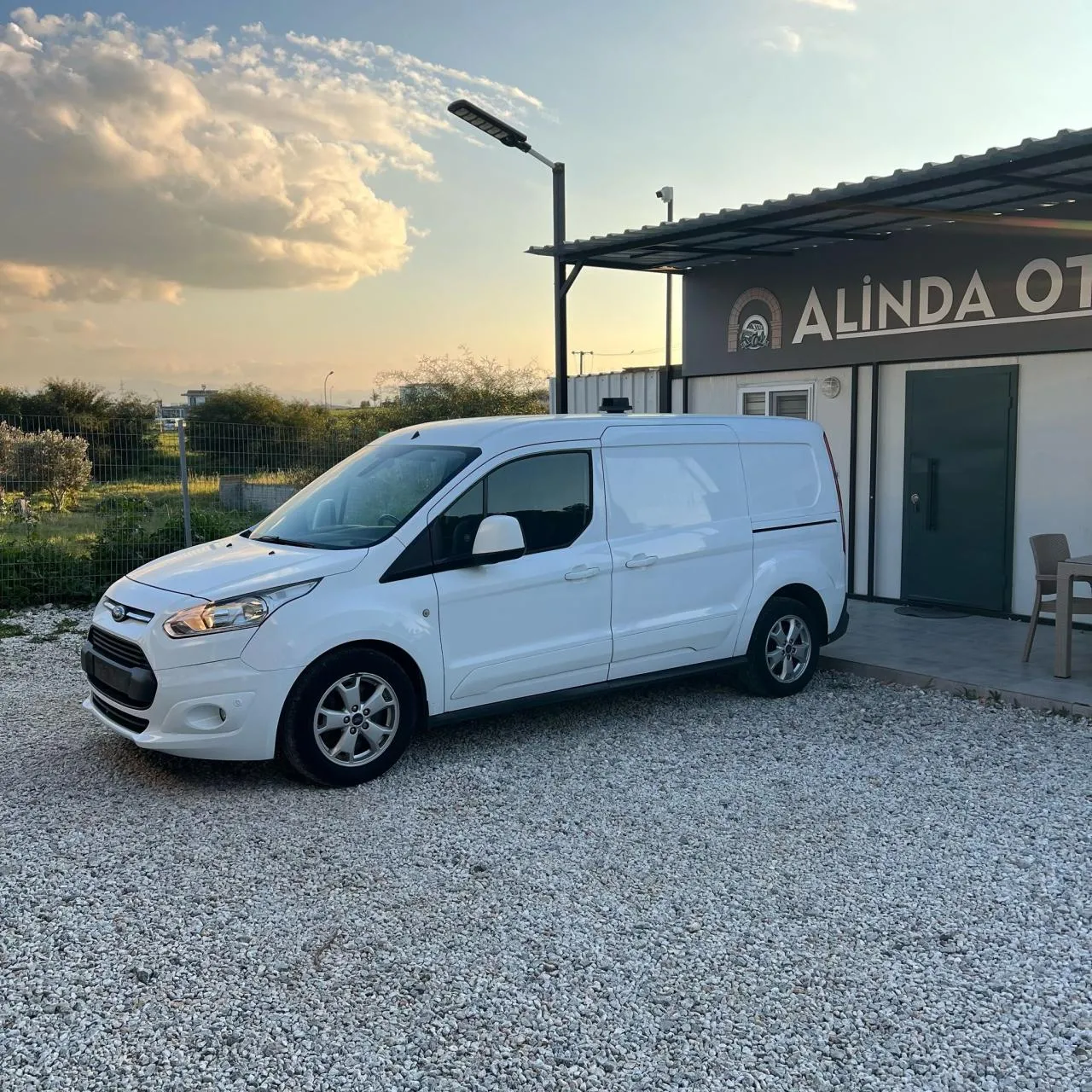 2020 Model Düz Ford Transit Connect