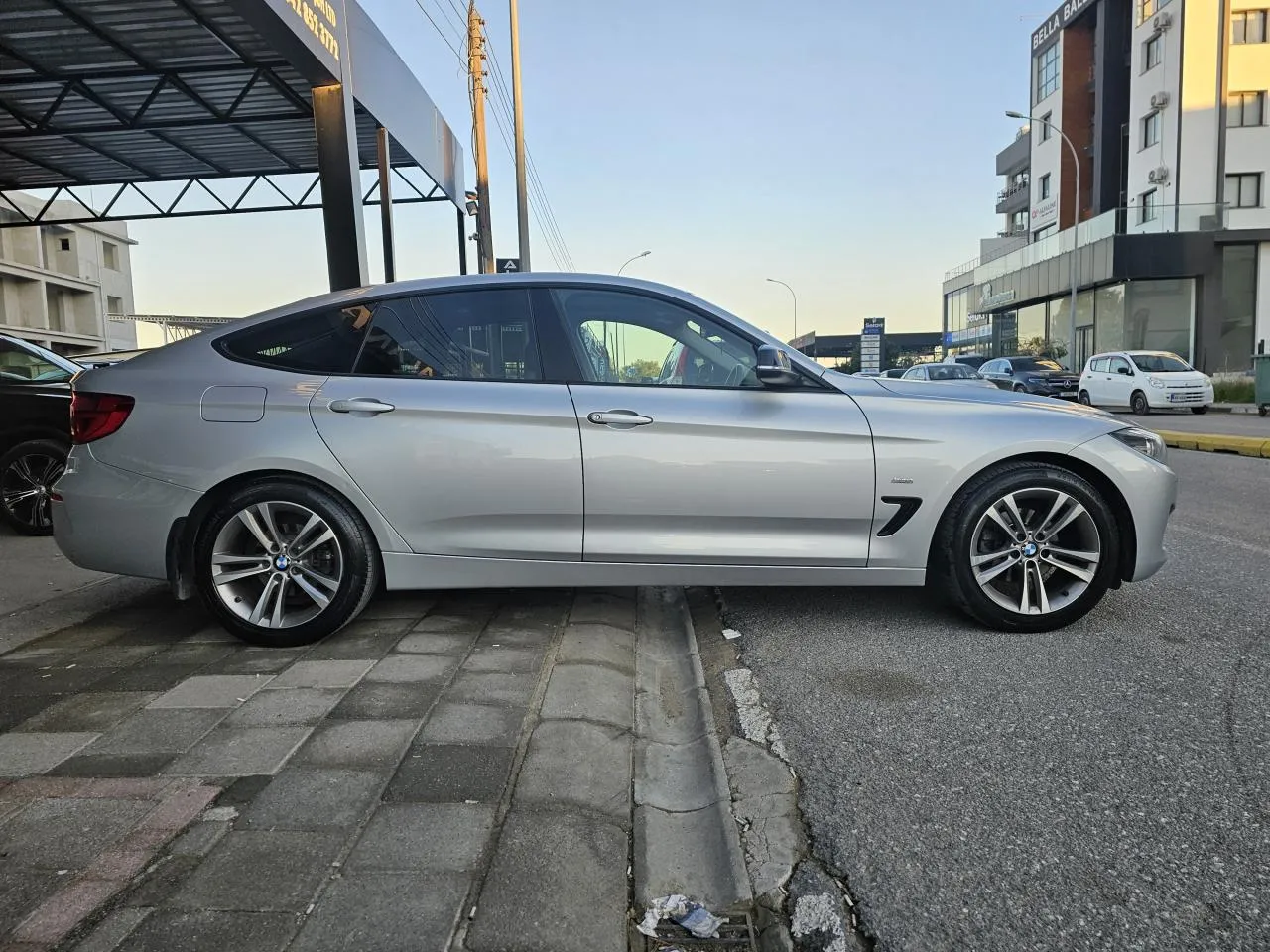 2017 Model Otomatik BMW 3 Serisi