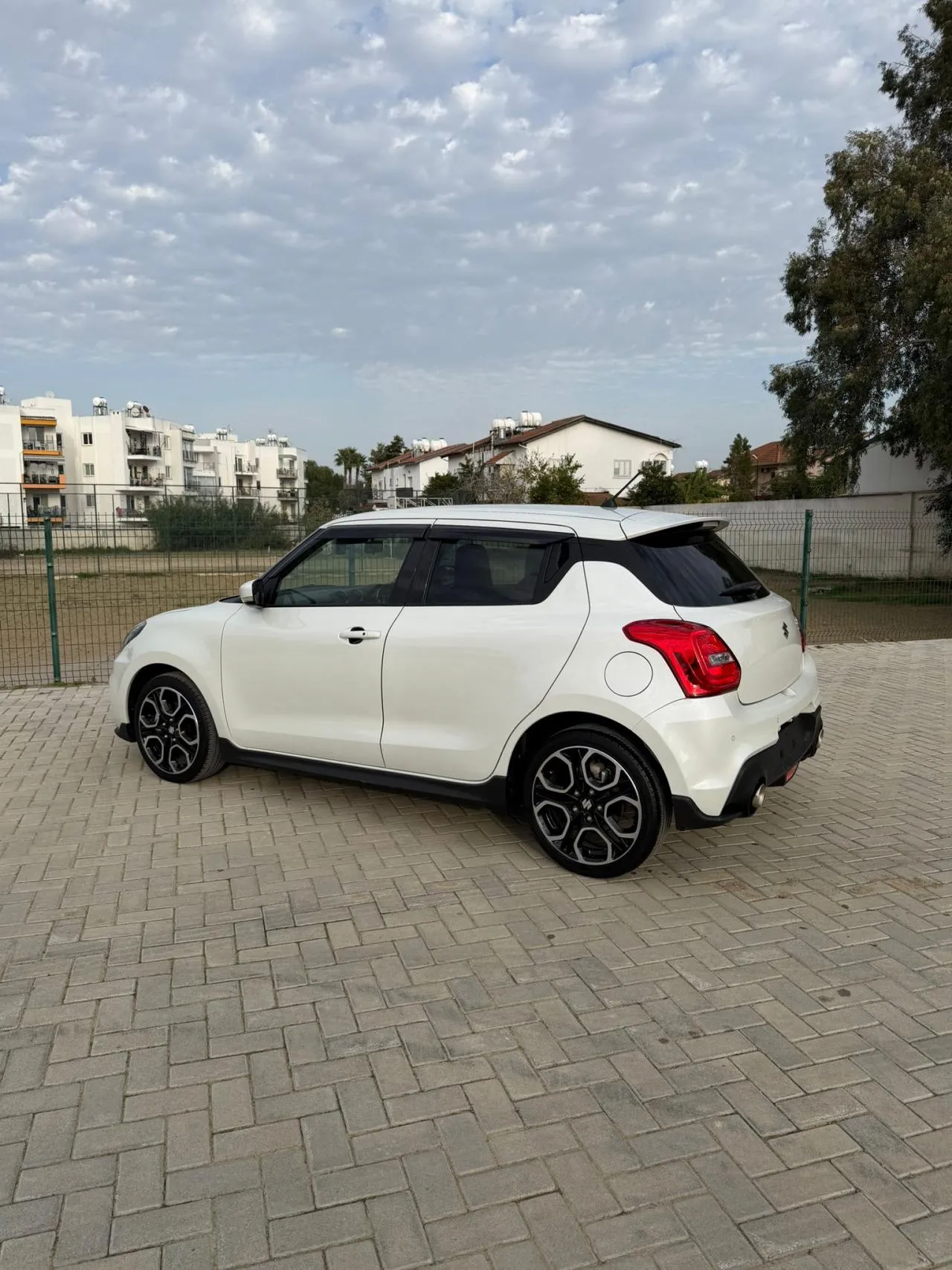 2023 Model Otomatik Suzuki Swift