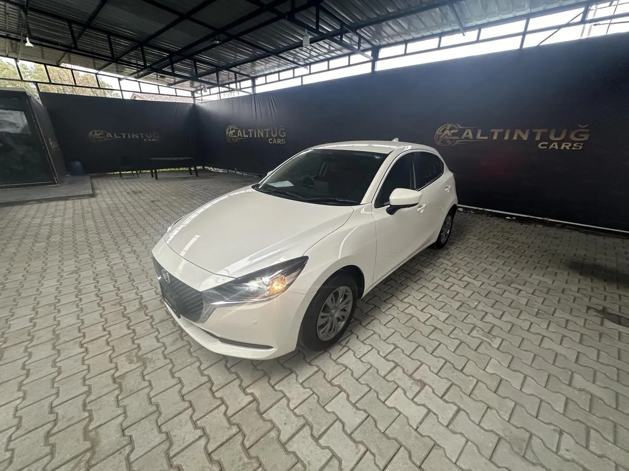 2023 Model Otomatik Mazda 2