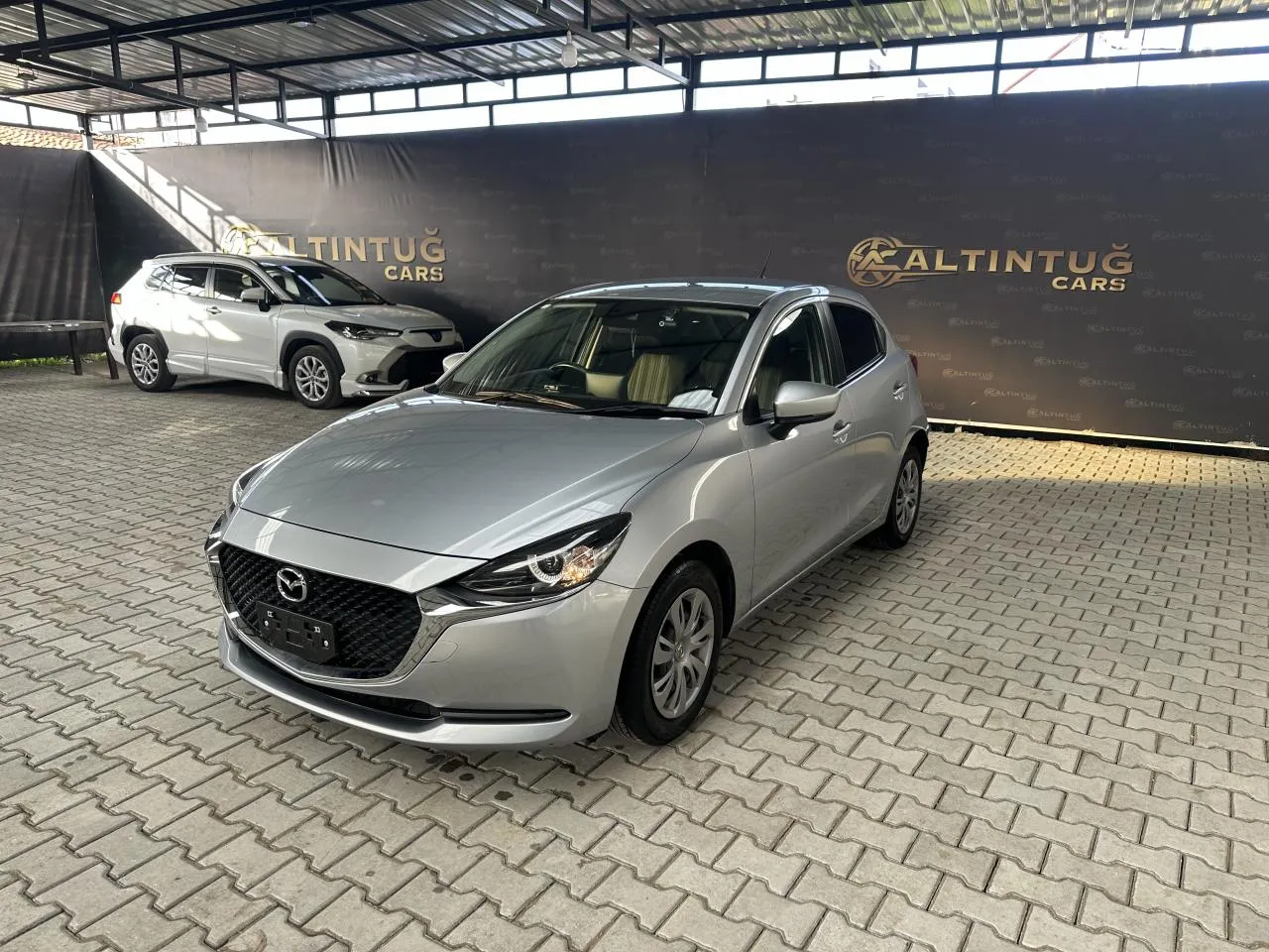 2022 Model Otomatik Mazda 2