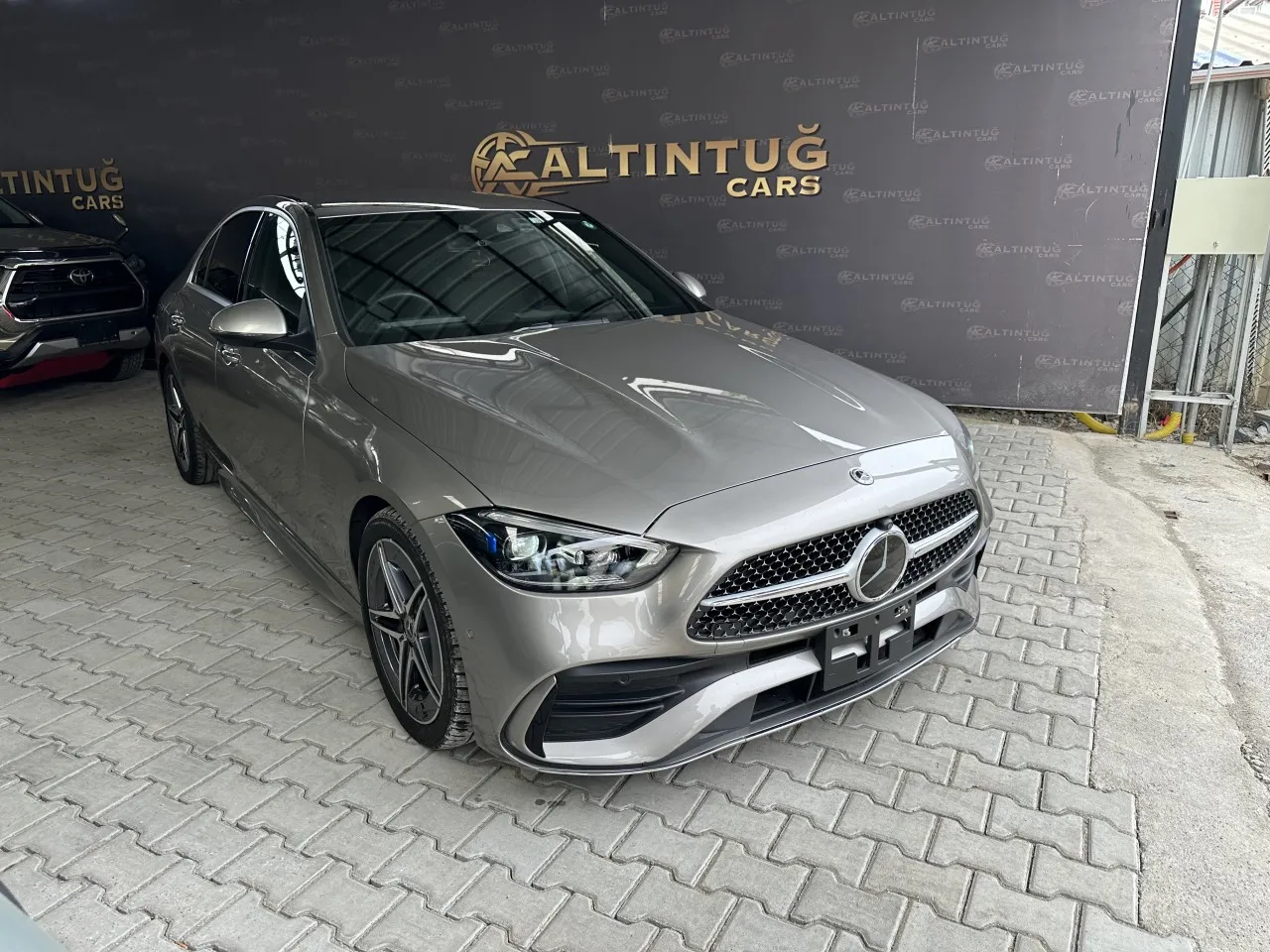 2023 Model Otomatik Mercedes-Benz C Serisi