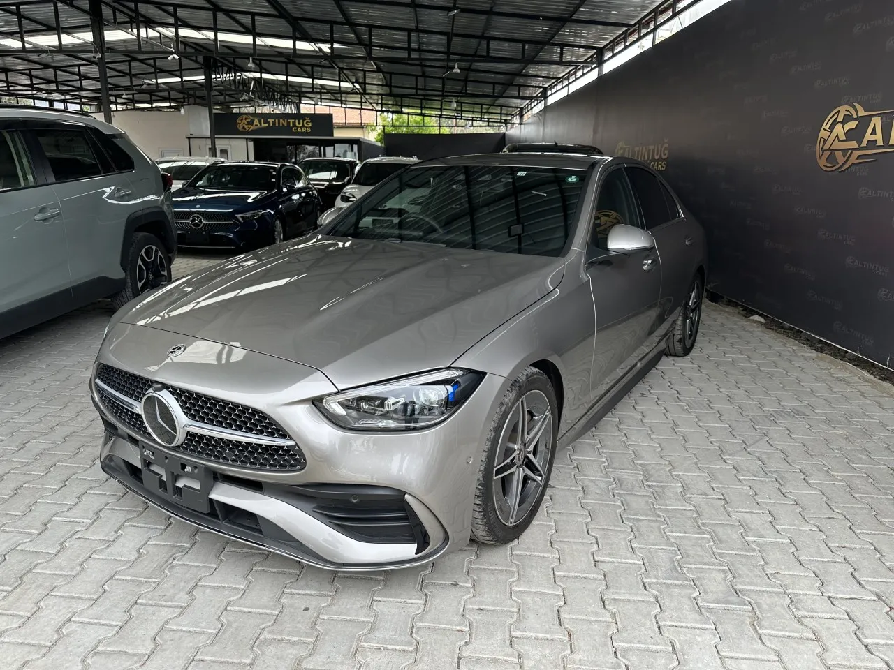 2023 Model Otomatik Mercedes-Benz C Serisi