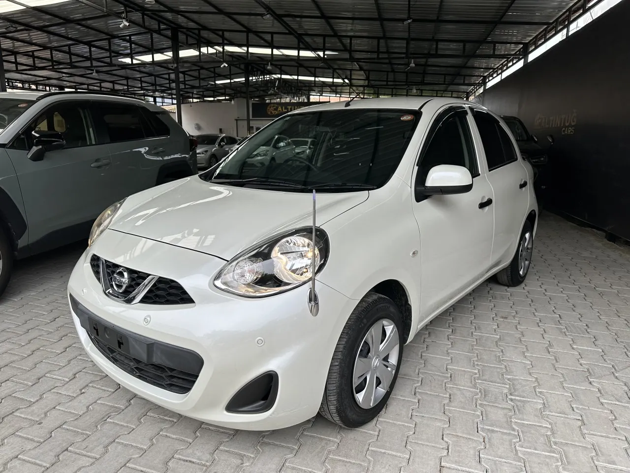 2021 Model Otomatik Nissan March