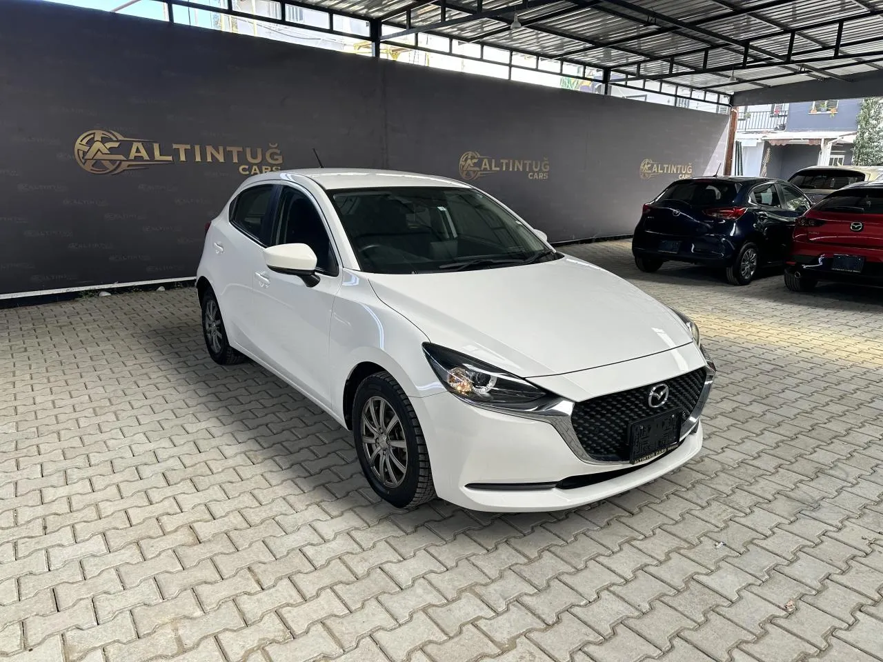 2023 Model Otomatik Mazda 2