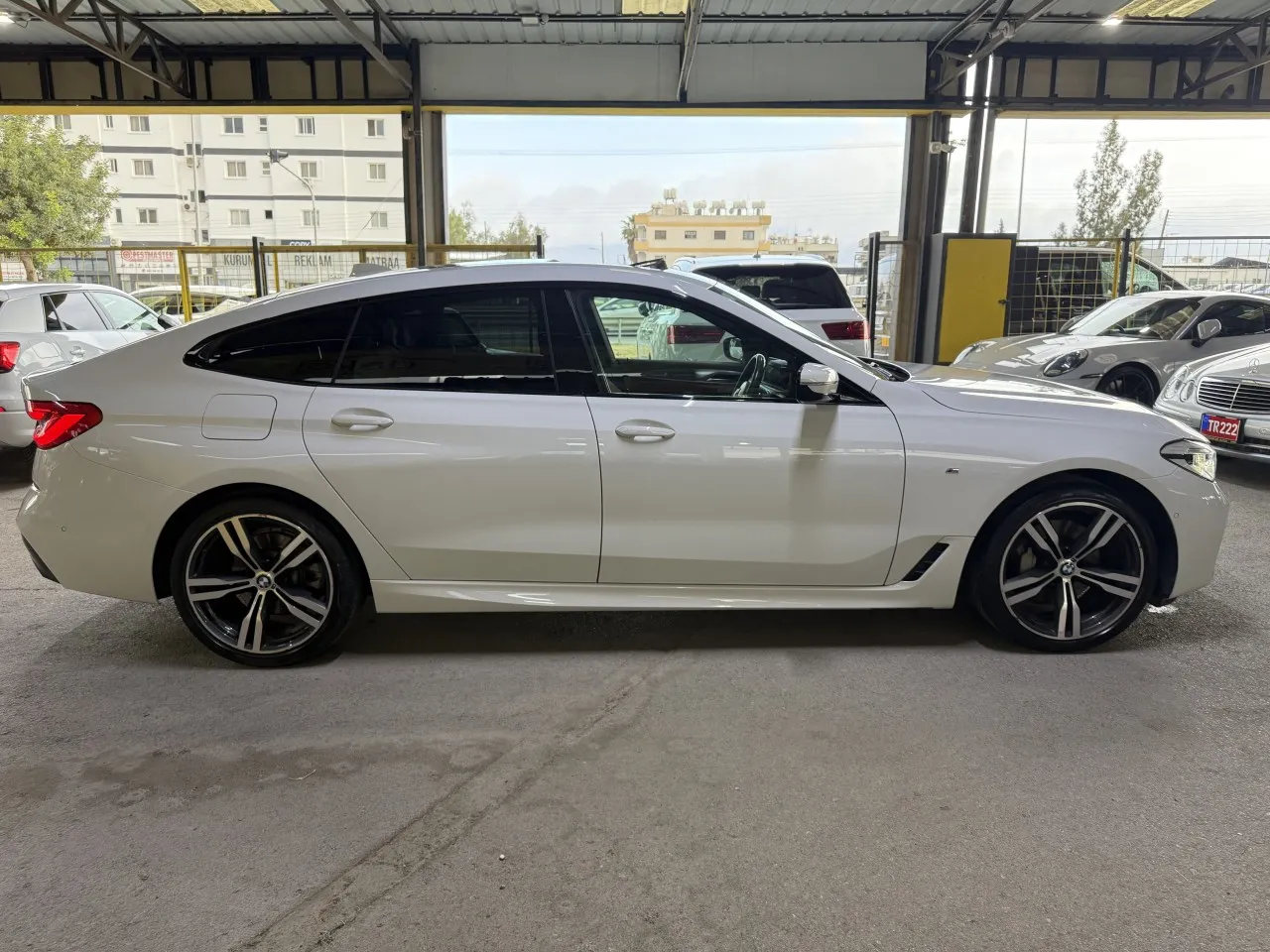 2020 Model Otomatik BMW 6 Serisi 3. Görseli