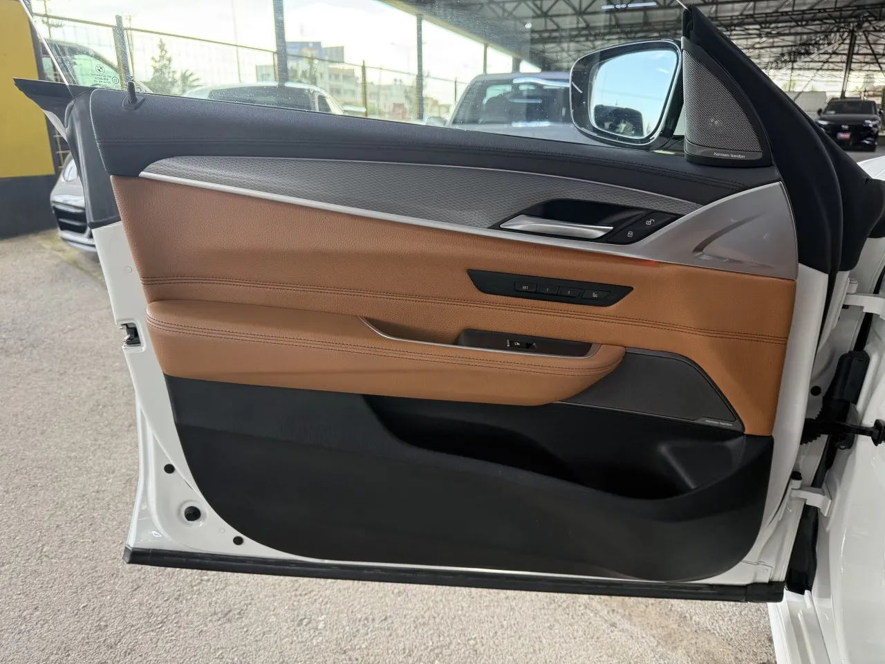 2020 Model Otomatik BMW 6 Serisi 14. Görseli
