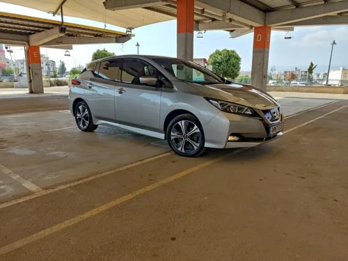 2021 Model Otomatik Nissan Leaf